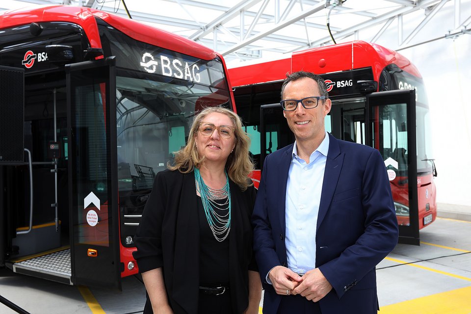 Özlem Ünsal und Thorsten Harder